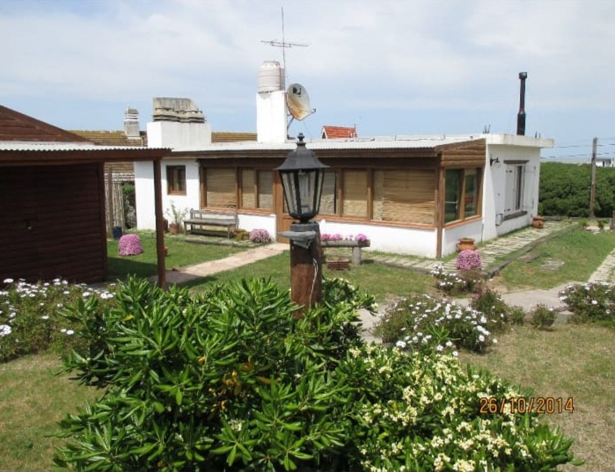 CASA EN VENTA, MAR CHIQUITA