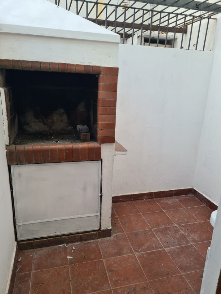 VENTA. PH 4 AMBIENTES. TEJEDOR Y ARANA