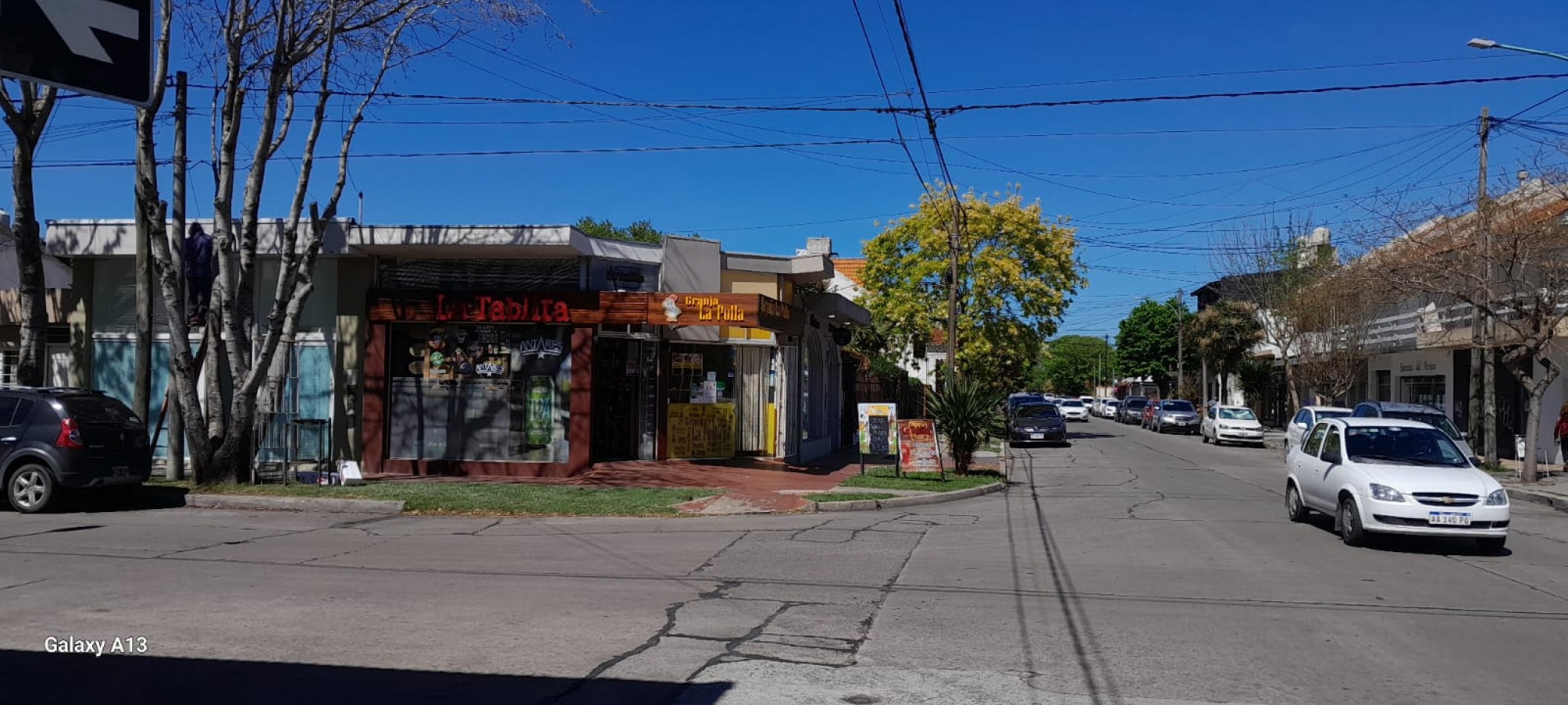 Local comercial a Estrenar zona Patagones y Rejon