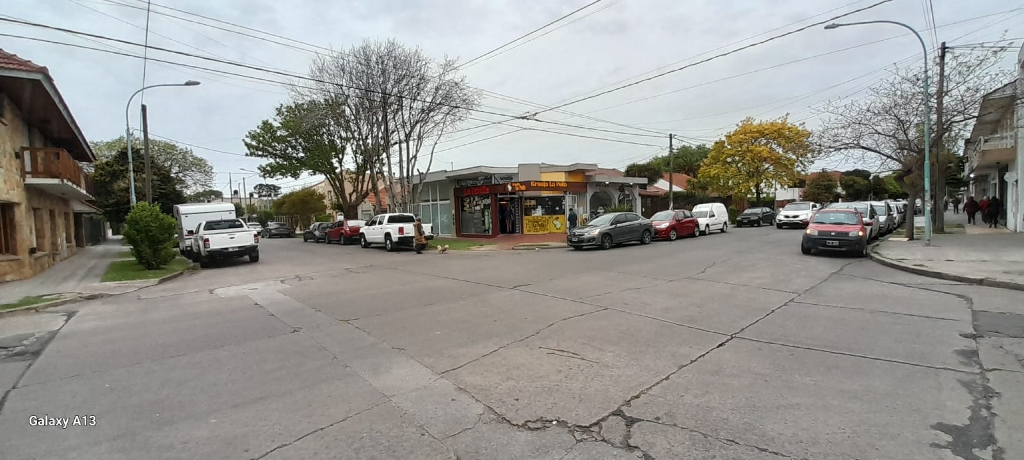 Local comercial a Estrenar zona Patagones y Rejon