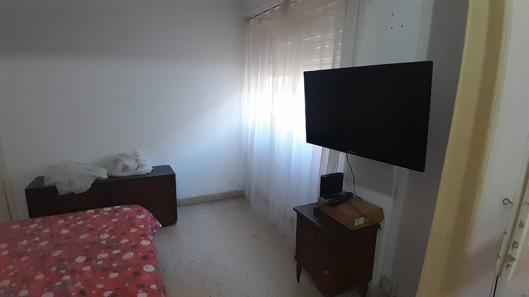 EN VENTA. DEPARTAMENTO DE DOS AMBIENTES. ITUZAINGO 3600