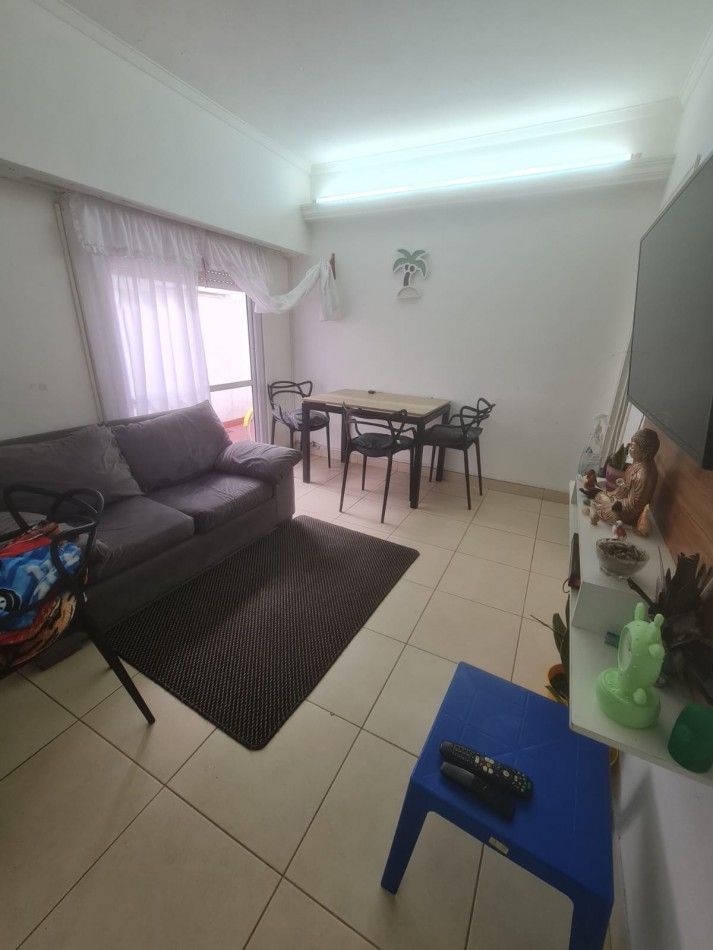 EN VENTA. PH POR PASILLO. 3 AMBIENTES. CHACABUCO Y DORREGO