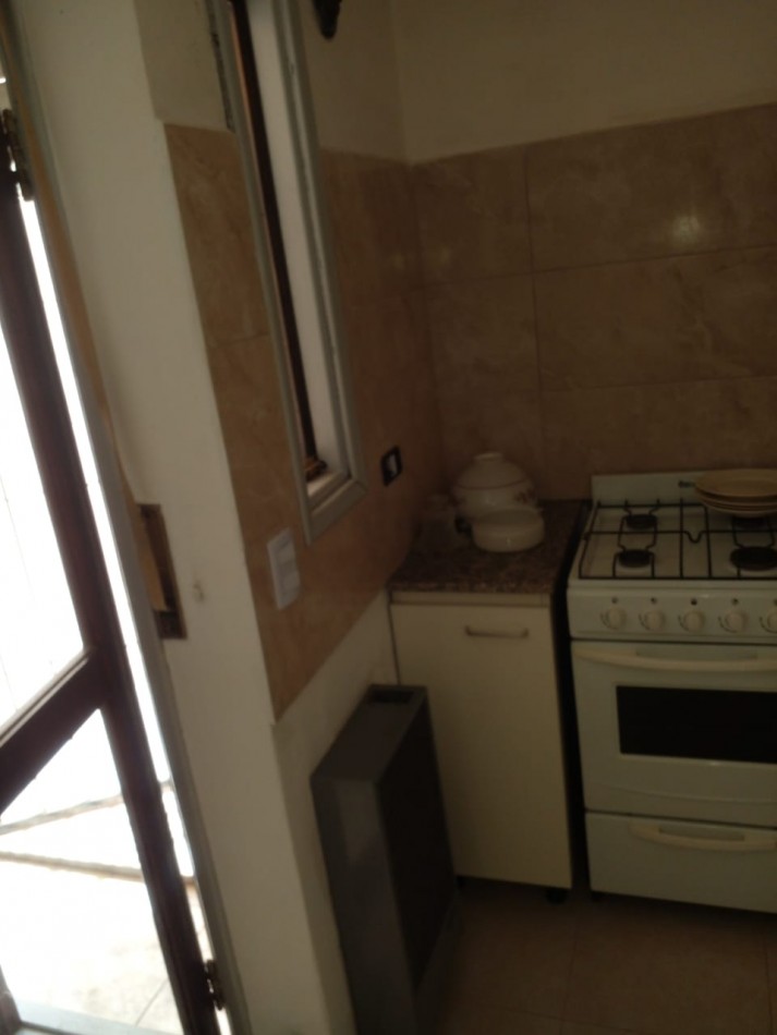 EN VENTA. DEPARTAMENTO UN AMBIENTE. ZONA SAN JUAN