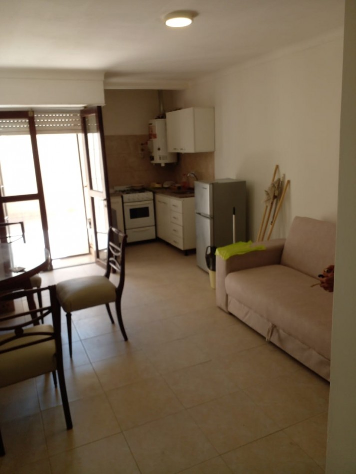 EN VENTA. DEPARTAMENTO UN AMBIENTE. ZONA SAN JUAN