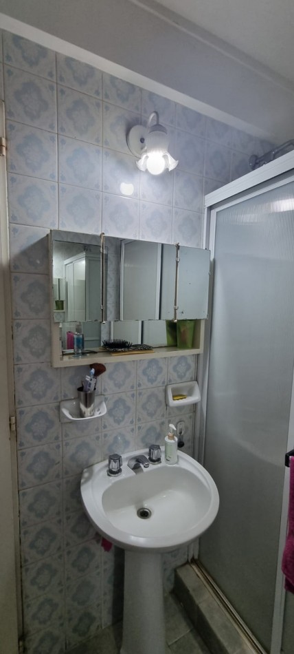 VENTA. DEPARTAMENTO UN AMBIENTE. SANTIAGO DEL ESTERO 2300