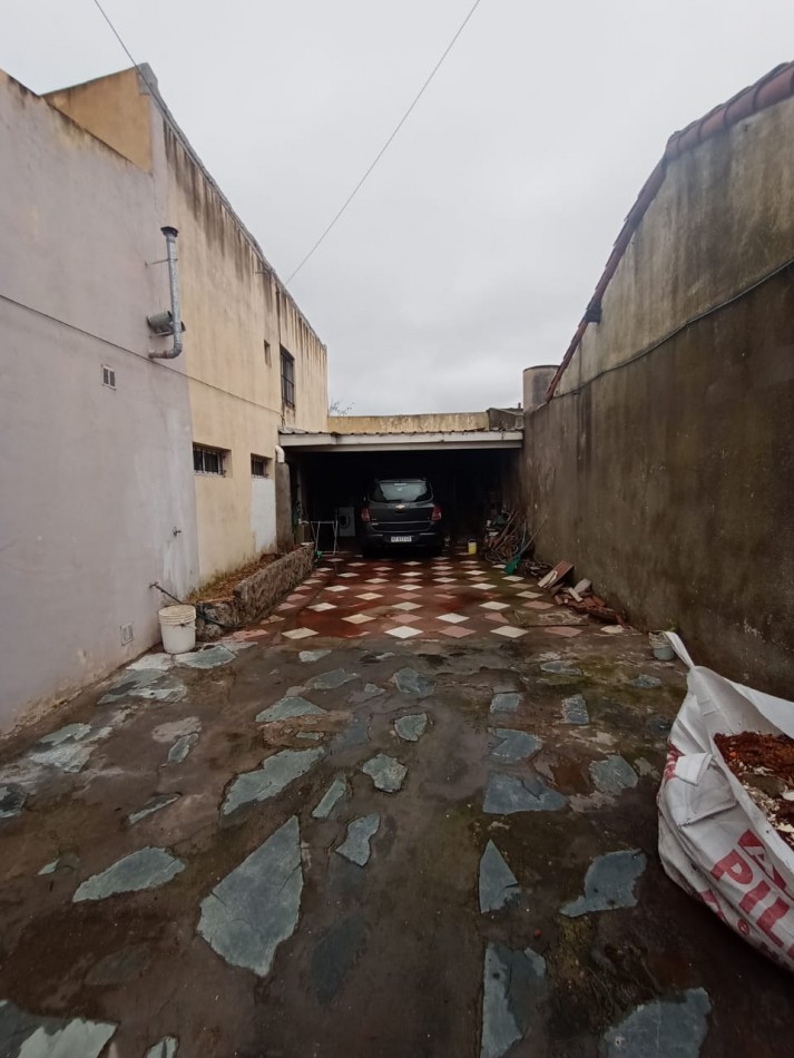 Casa 3 ambientes en Barrio San Cayetano