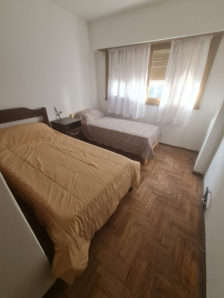Departamento 2 ambientes amoblado (posibilidad de alquilar sin muebles) Zona Playa Rocha