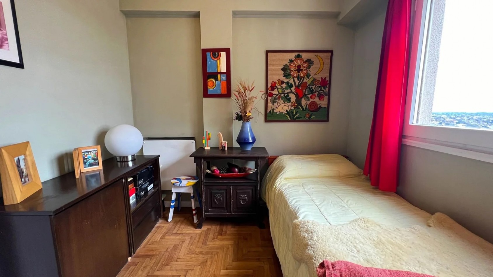Departamento 4 ambientes con balcon. Apto credito!