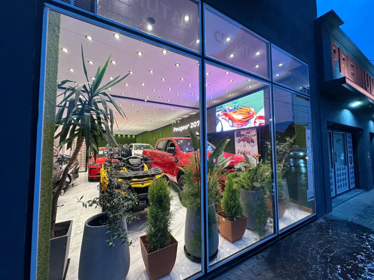 LOCAL MAS VIVIENDA SOBRE AVENIDA COLON AL 5600