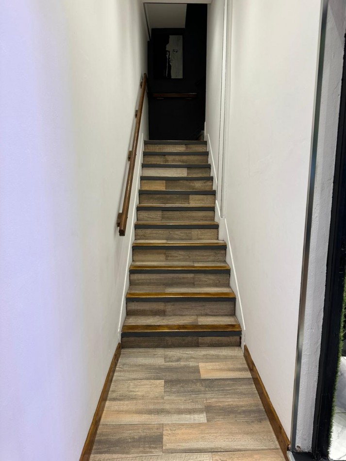LOCAL MAS VIVIENDA SOBRE AVENIDA COLON AL 5600