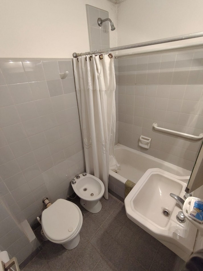 DEPARTAMENTO EN VENTA. DOS AMBIENTES. ZONA CENTRO