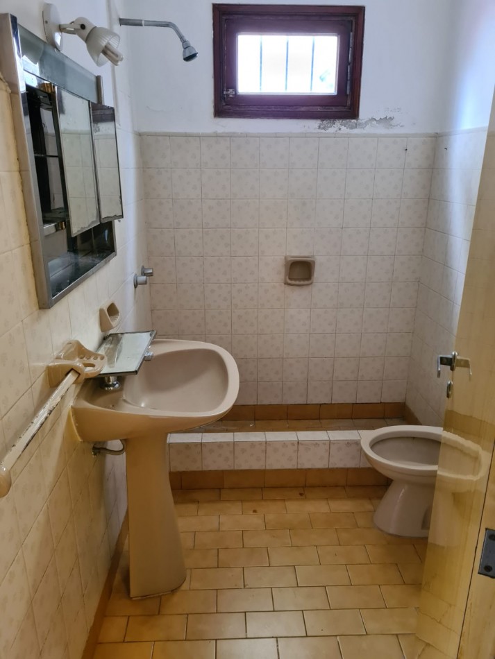 ALQUILER 24 MESES. CHALET 3 HABITACIONES EN BARRIO RECIDENCIAL
