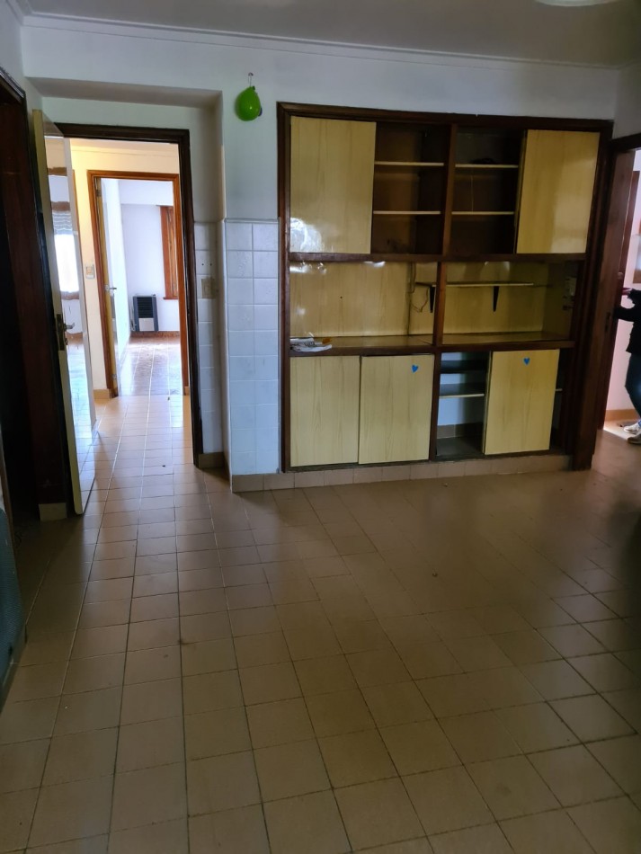 ALQUILER 24 MESES. CHALET 3 HABITACIONES EN BARRIO RECIDENCIAL