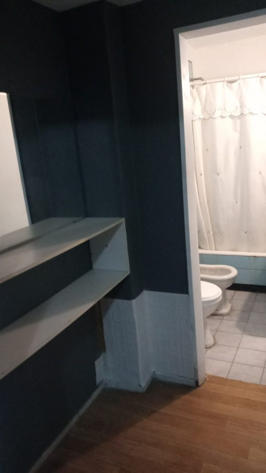 ALQUILER 24 MESES. 1 AMBIENTE EN COLON Y SARMIENTO