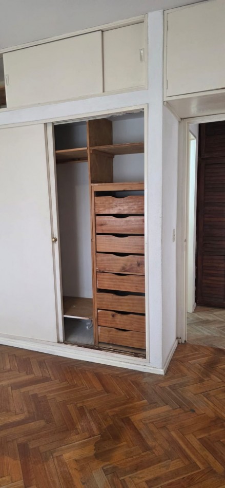 ALQUILER 24 MESES. DEPARTAMENTO DOS AMBIENTES EN 9 DE JULIO AL 5500