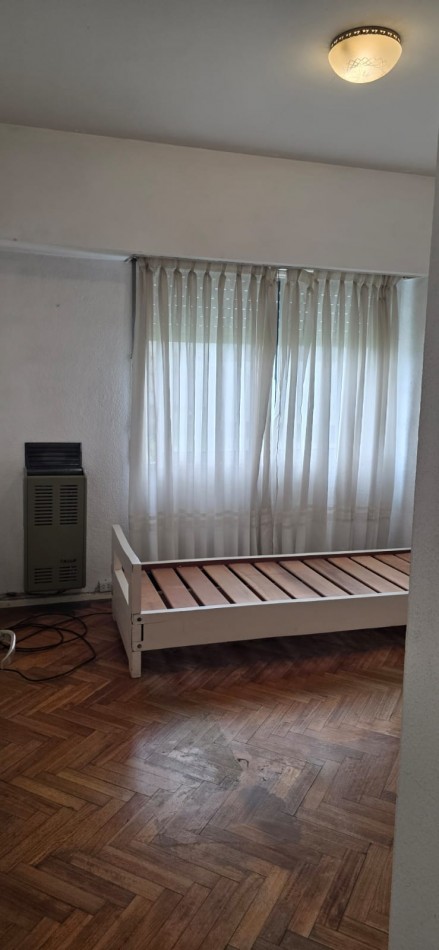 ALQUILER 24 MESES. DEPARTAMENTO DOS AMBIENTES EN 9 DE JULIO AL 5500