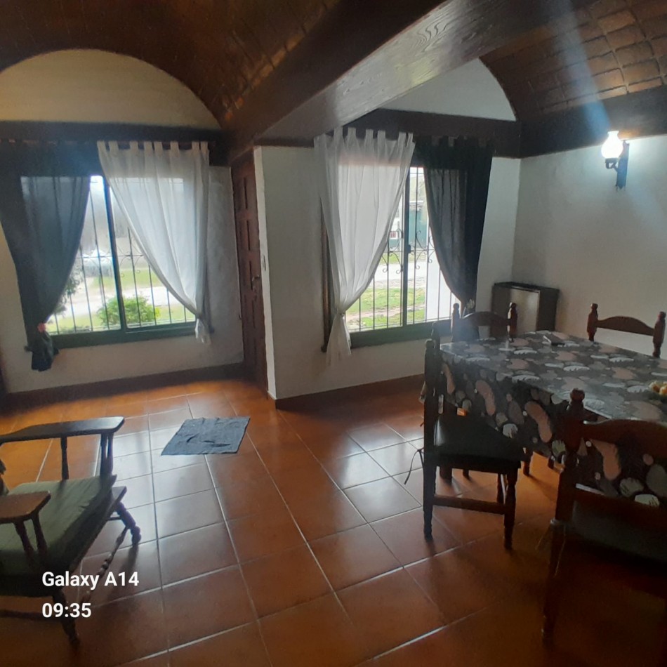 EN VENTA. CASA ESTILO MEDITERRANEP. ZONA FORTUNATO DE LA PLAZA Y DOLORES