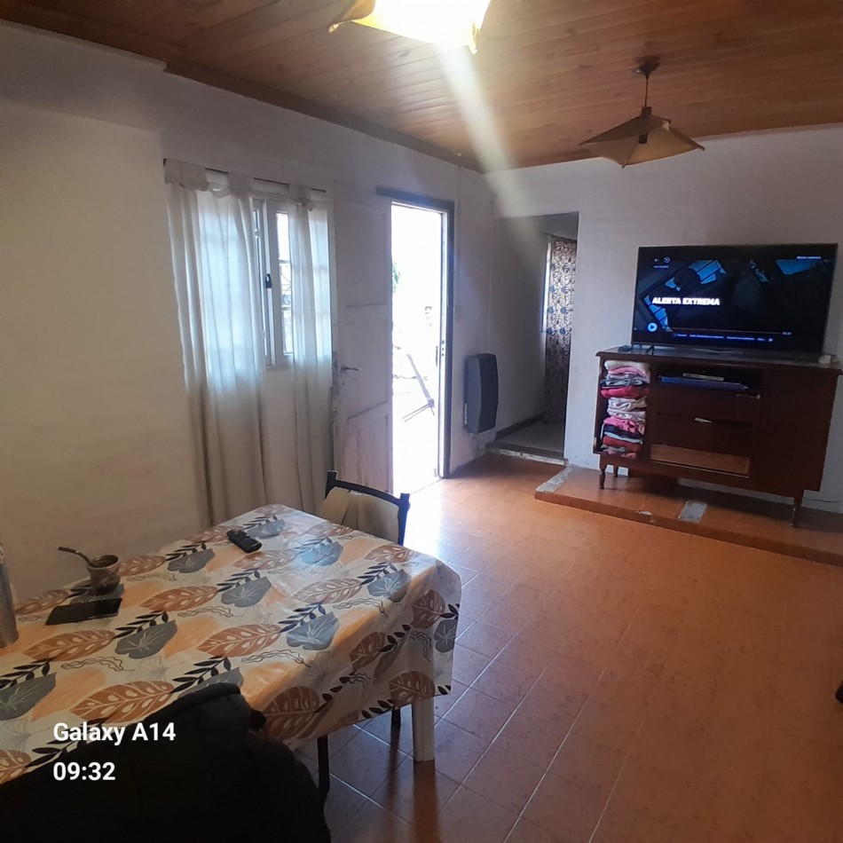EN VENTA. CASA ESTILO MEDITERRANEP. ZONA FORTUNATO DE LA PLAZA Y DOLORES