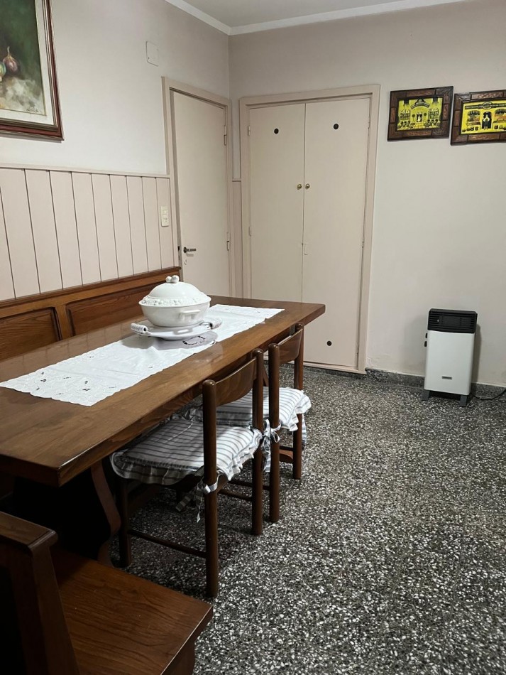 CHALET 3 AMBIENTES EN BARRIO CONSTITUCION