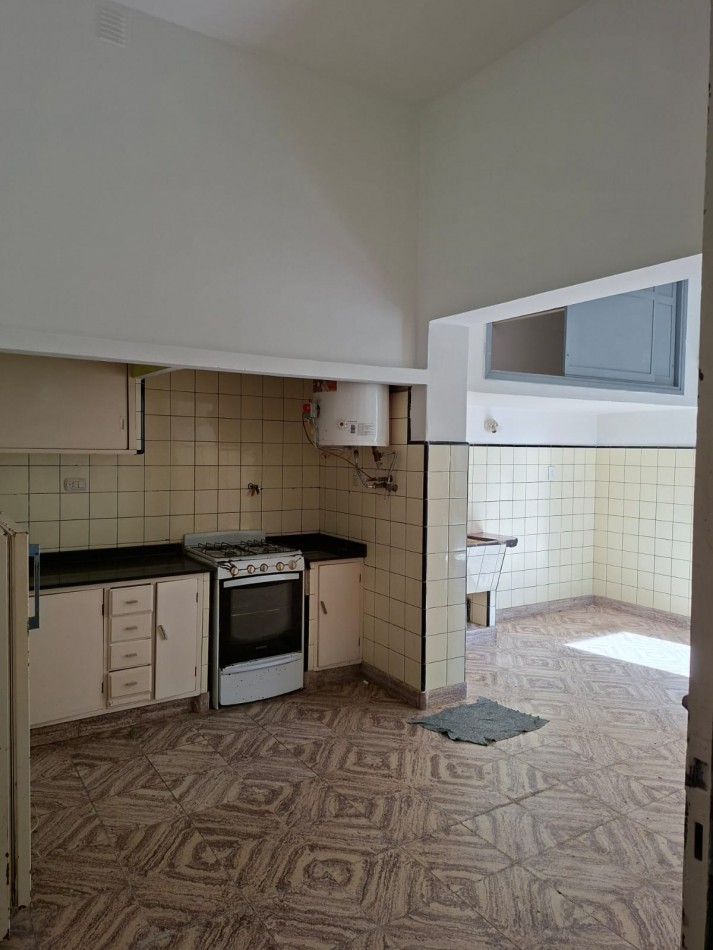CHALET APTO USO PROFESIONAL