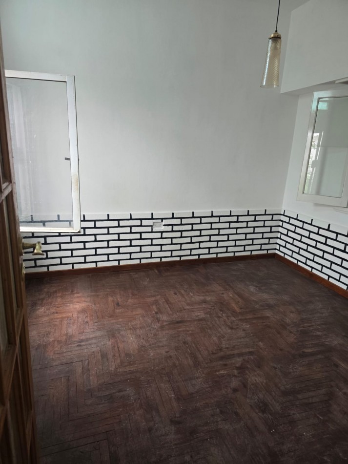 DEPARTAMENTO PH DE 2 AMBIENTES EN PLANTA BAJA