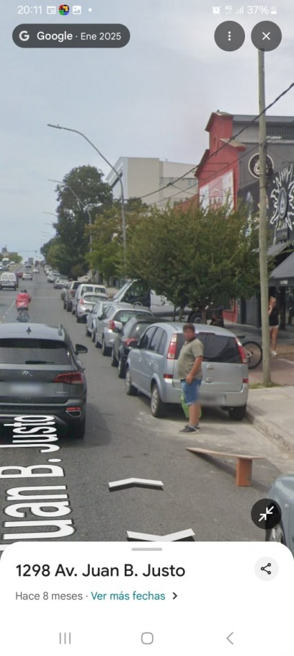 LOCAL SOBRE AVENIDA JUAN B. JUSTO