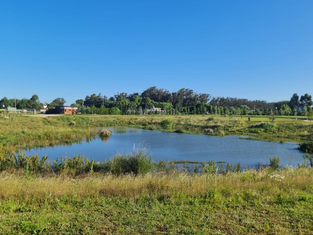 LOTE EN BARRIO PRIVADO LA CERCANIA