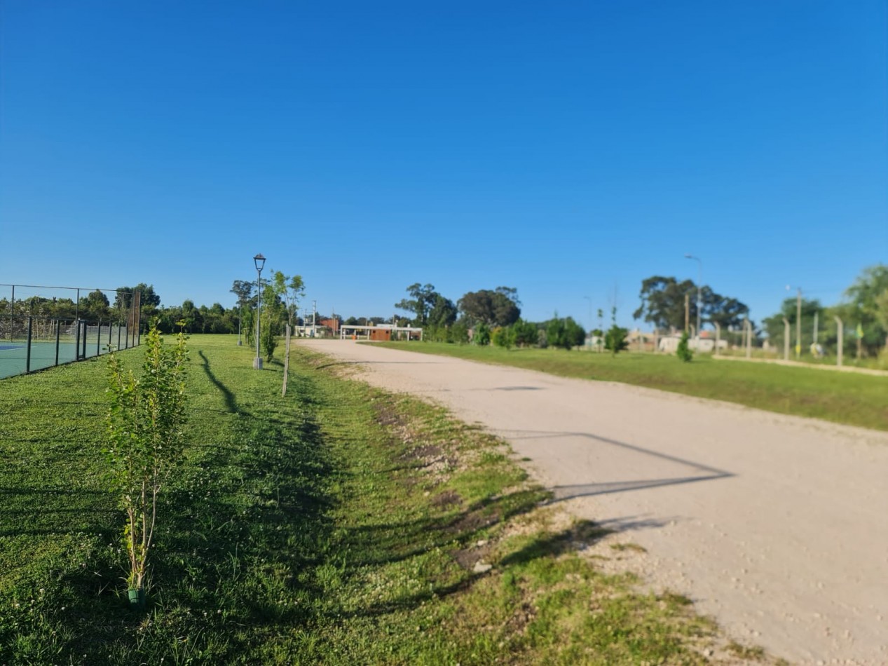 LOTE EN BARRIO PRIVADO LA CERCANIA