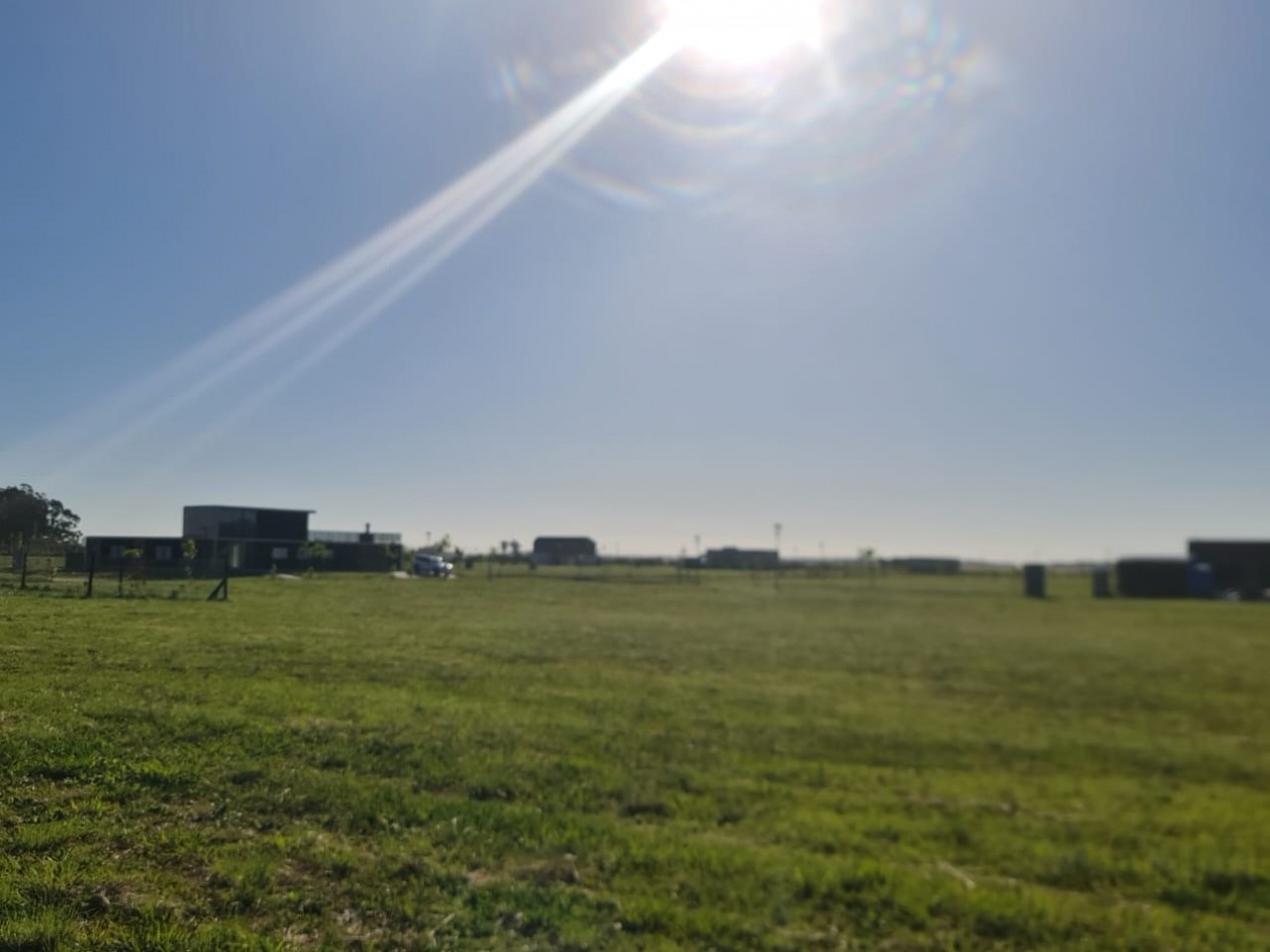 LOTE EN BARRIO PRIVADO LA CERCANIA