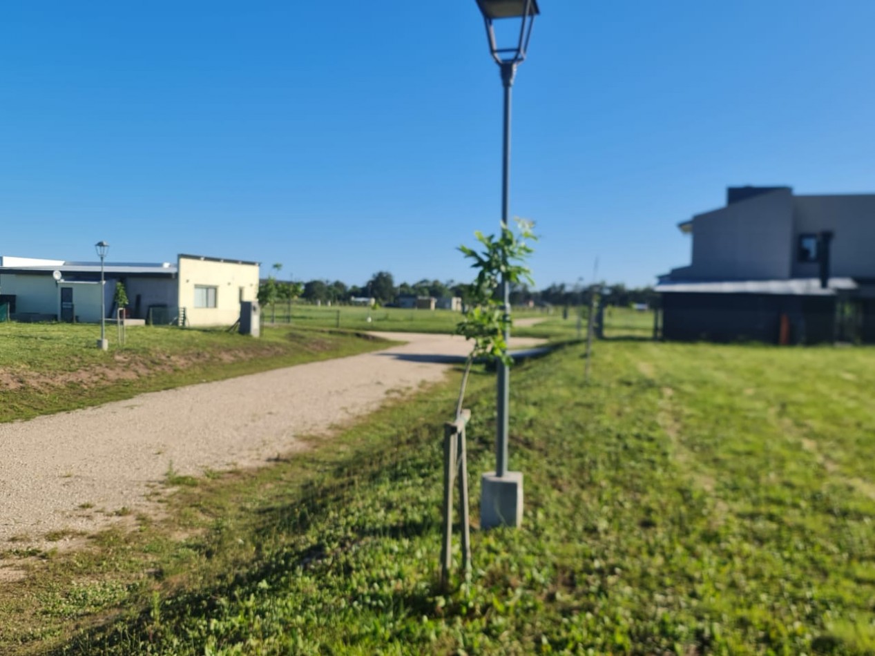 LOTE EN BARRIO PRIVADO LA CERCANIA