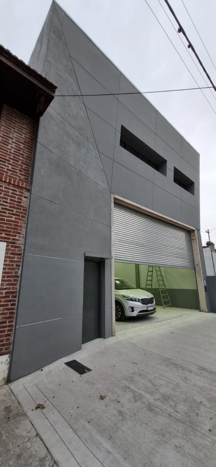 GALPON DE 270 METROS EN ZONA MEXICO Y BROWN