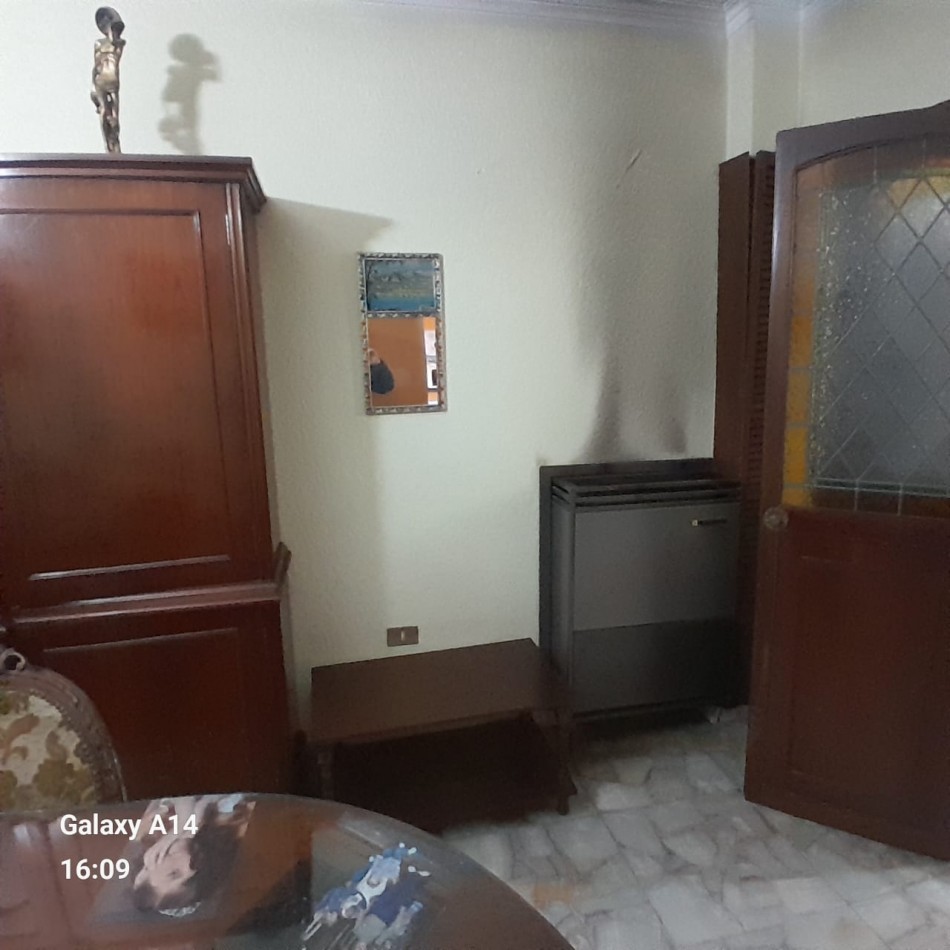 CHALET DE 3 AMBIENTES EN PRIMER PISO