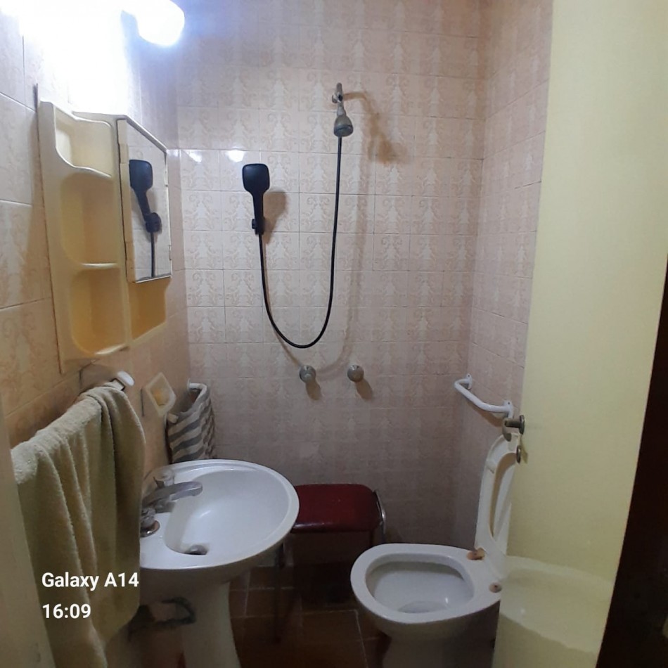 CHALET DE 3 AMBIENTES EN PRIMER PISO