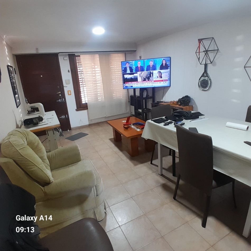 DUPLEX DE TRES AMBIENTES EN BARRIO VILLA PRIMERA
