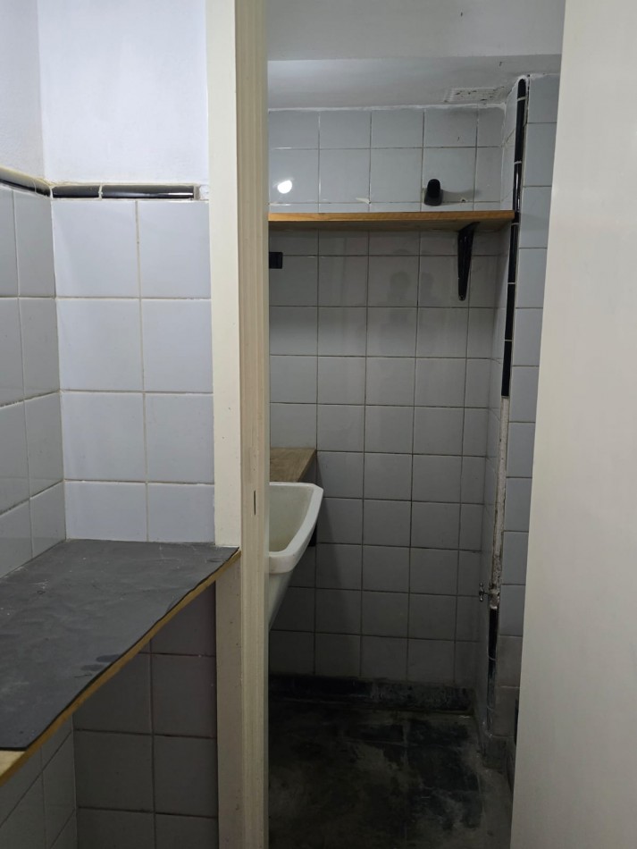 Alquiler Local 24 meses Zona Sarmiento y Brown