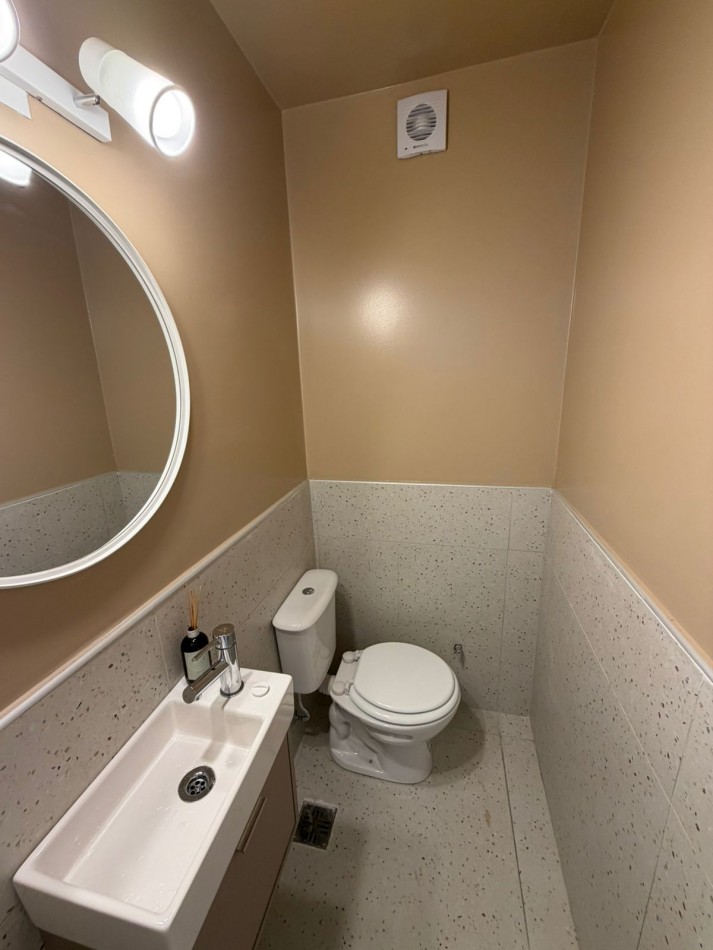 DEPARTAMENTO DE 4 AMBIENTES, A UNA CUADRA DE LA COSTA