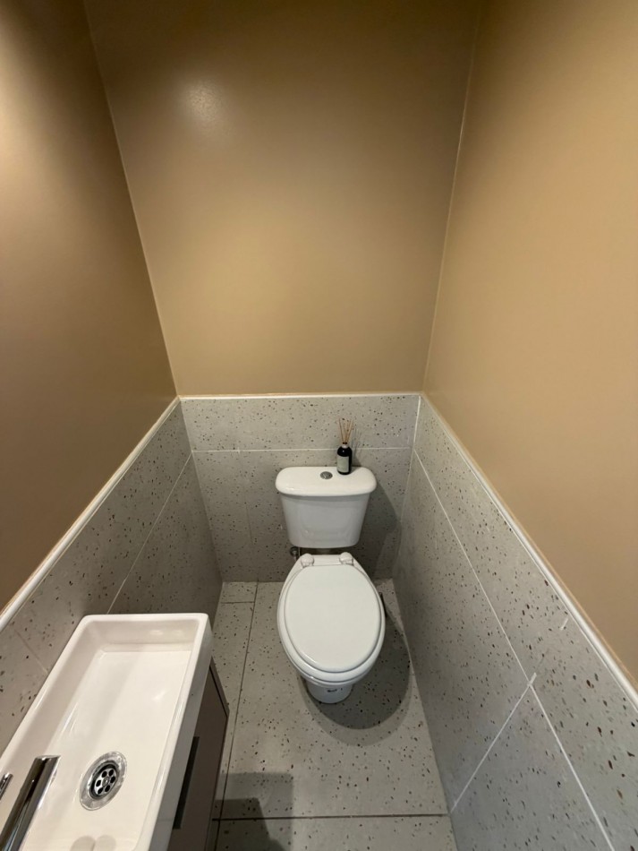 DEPARTAMENTO DE 4 AMBIENTES, A UNA CUADRA DE LA COSTA