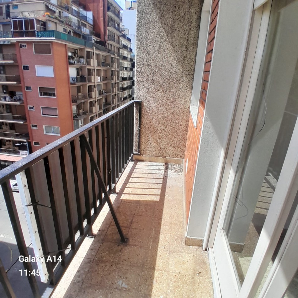 DEPARTAMENTO DE 2 AMBIENTES ZONA PLAZA COLON