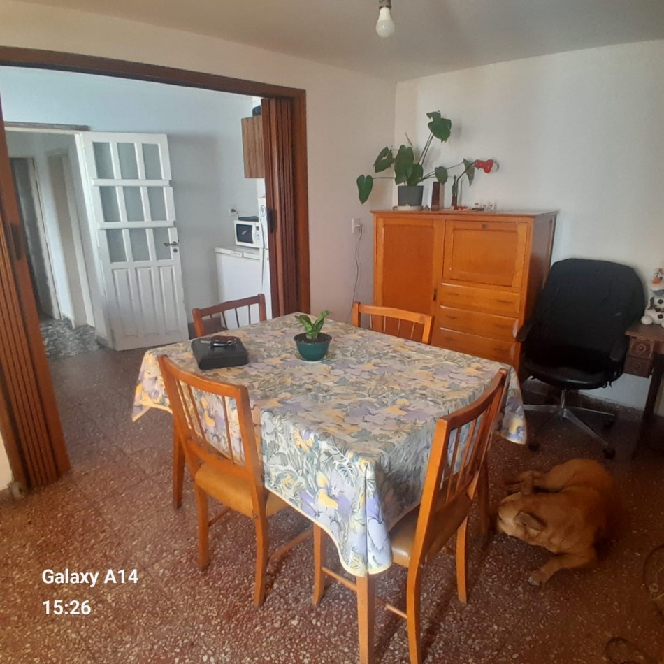 PH DE DOS AMBIENTES, POR PASILLO EN PLANTA BAJA