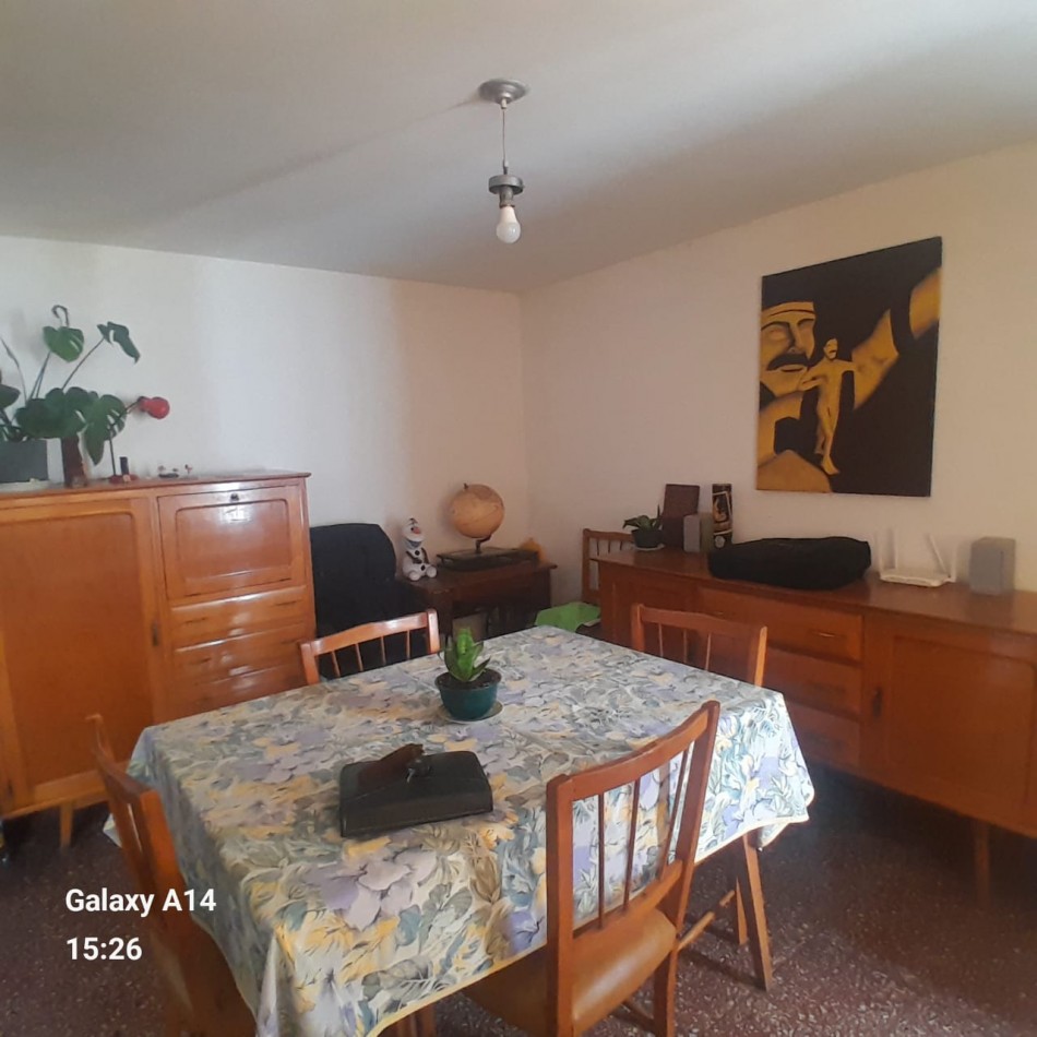 PH DE DOS AMBIENTES, POR PASILLO EN PLANTA BAJA