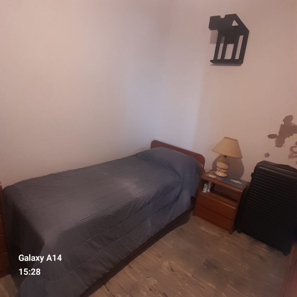 PH DE DOS AMBIENTES, POR PASILLO EN PLANTA BAJA