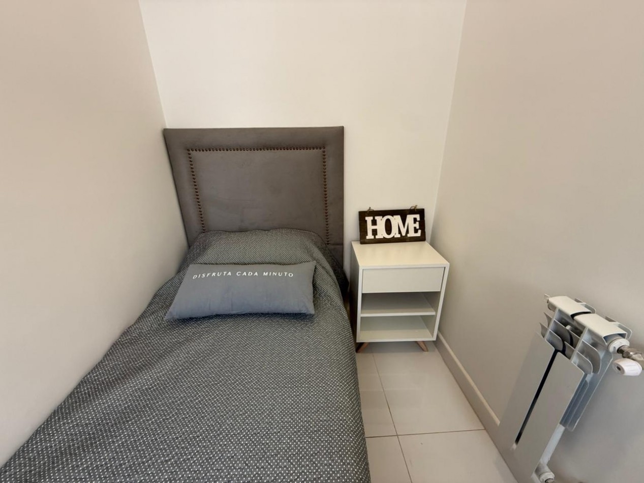 DEPARTAMENTO DE 2 AMBIENTES CON VISTA AL MAR EN EL CENTRO DE MAR DEL PLATA