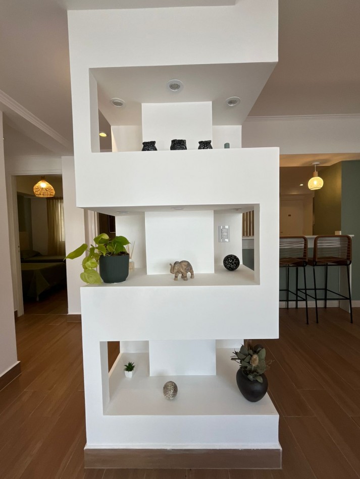 3 AMBIENTES A LA CALLE RECICLADO, EN BOLIVAR Y SANTA FE