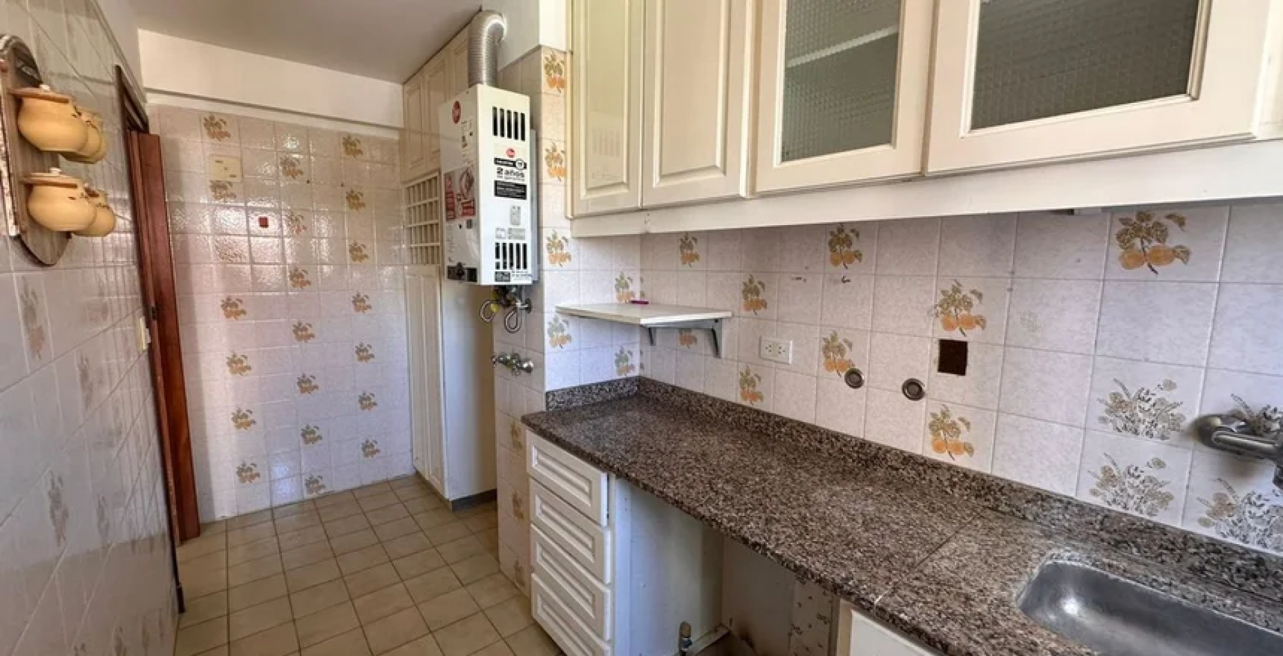 DEPARTAMENTO DE 2 AMBIENTES EN ZONA PLAZA ESPAÑA