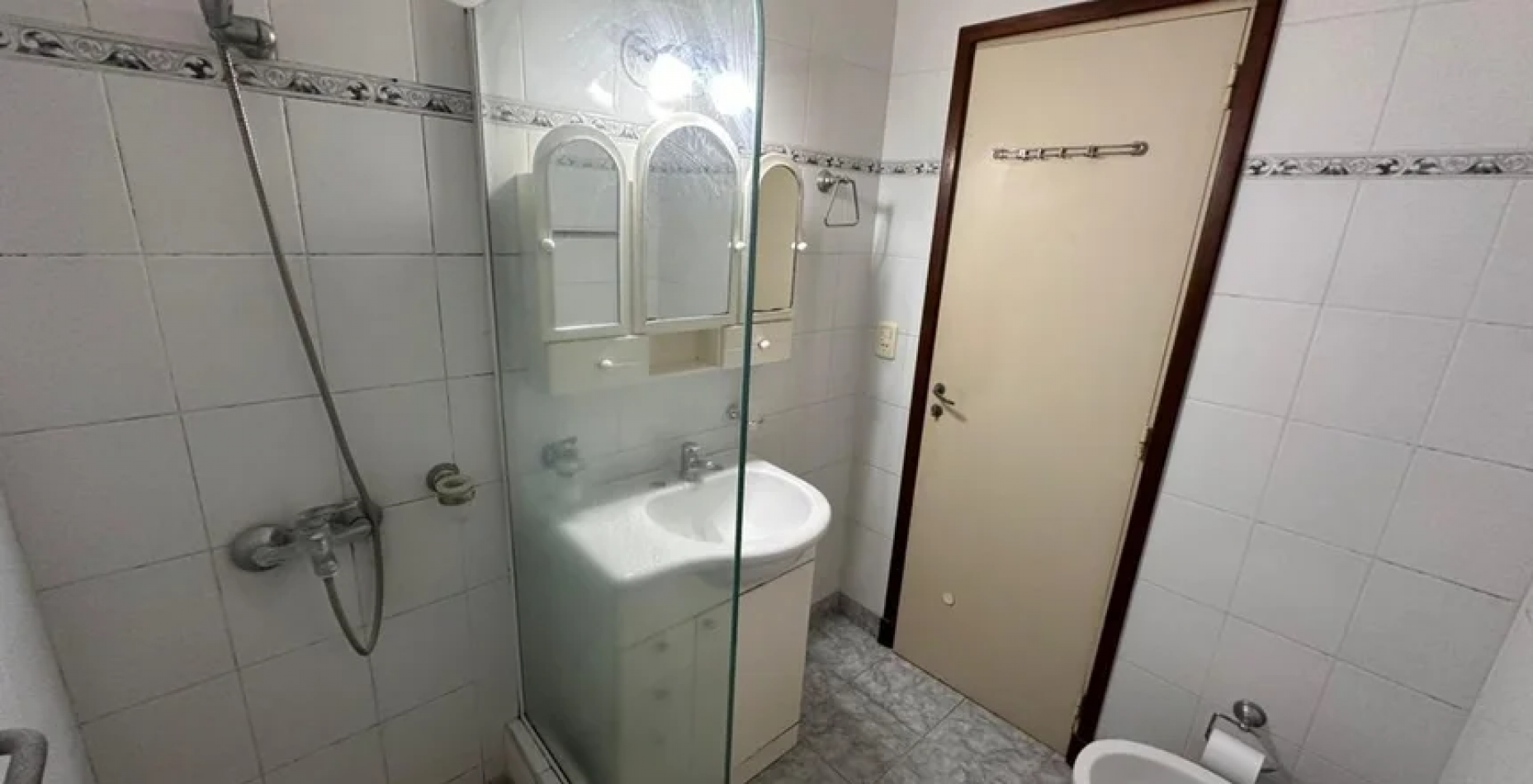 DEPARTAMENTO DE 2 AMBIENTES EN ZONA PLAZA ESPAÑA