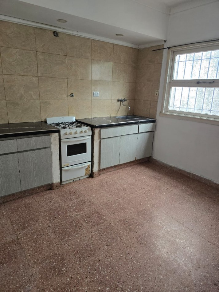 CASA DE 3 AMBIENTES EN PLANTA BAJA EN MEXICO AL 1200