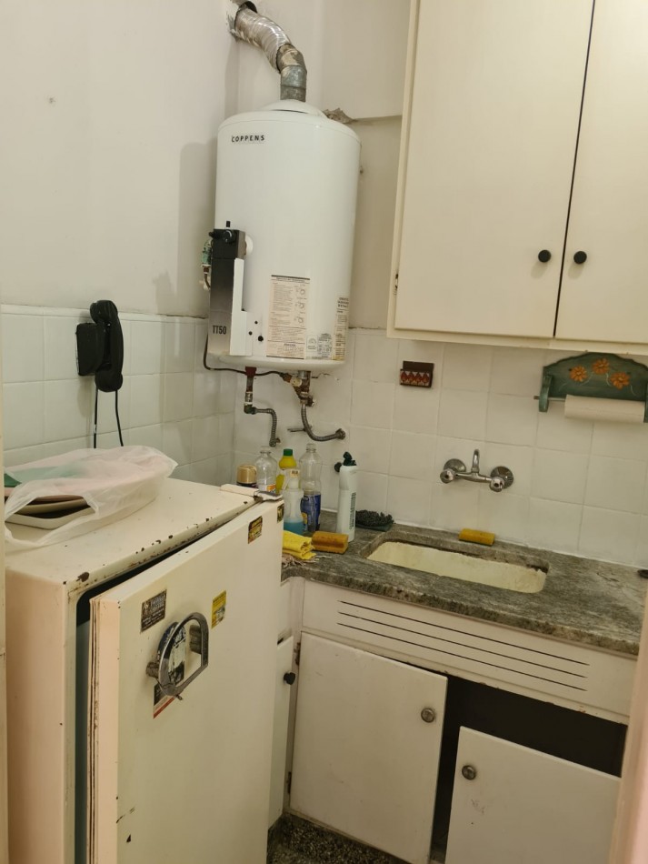 DEPARTAMENTO DE 1 AMBIENTE Y MEDIO ZONA BROWN Y LAS HERAS