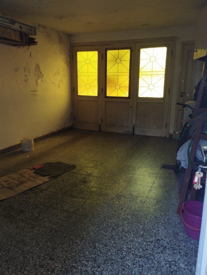 VENTA. PH 3 AMBIENTES con garage. MEXICO Y BALCARCE