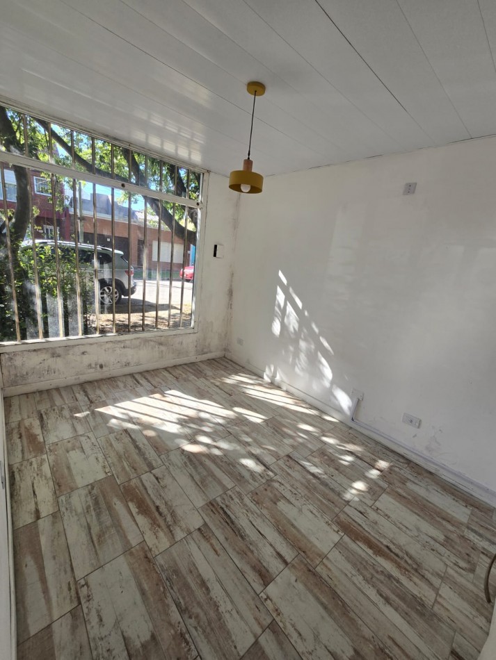 DEPARTAMENTO DE 2 AMBIENTES EN PERU E ITUZAINGO