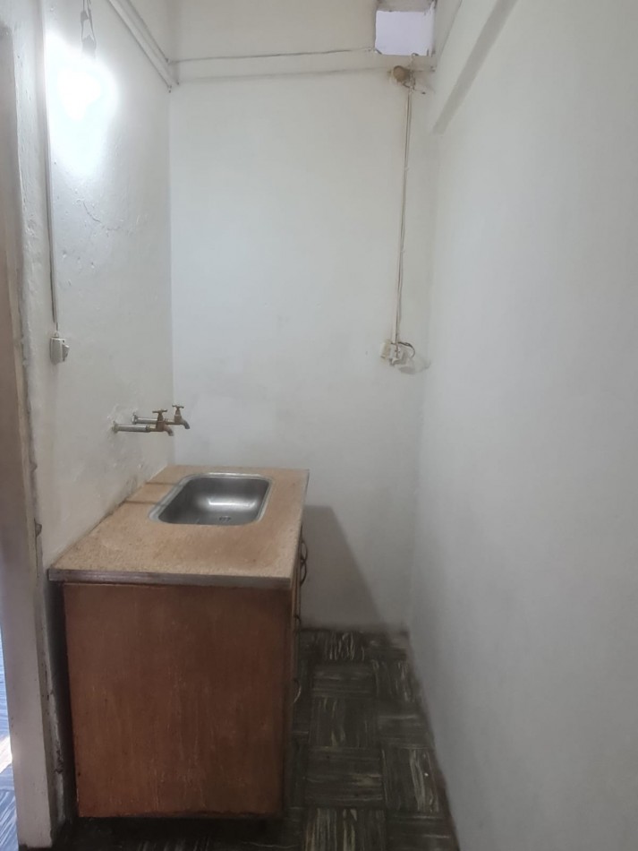 EN BLOCK: DOS PHS Y UN DEPTO O LOCAL EN BARRIO VILLA PRIMERA.  